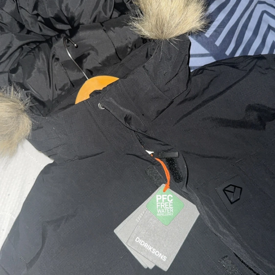 Svart vinterjacka från Didriksons - 2
