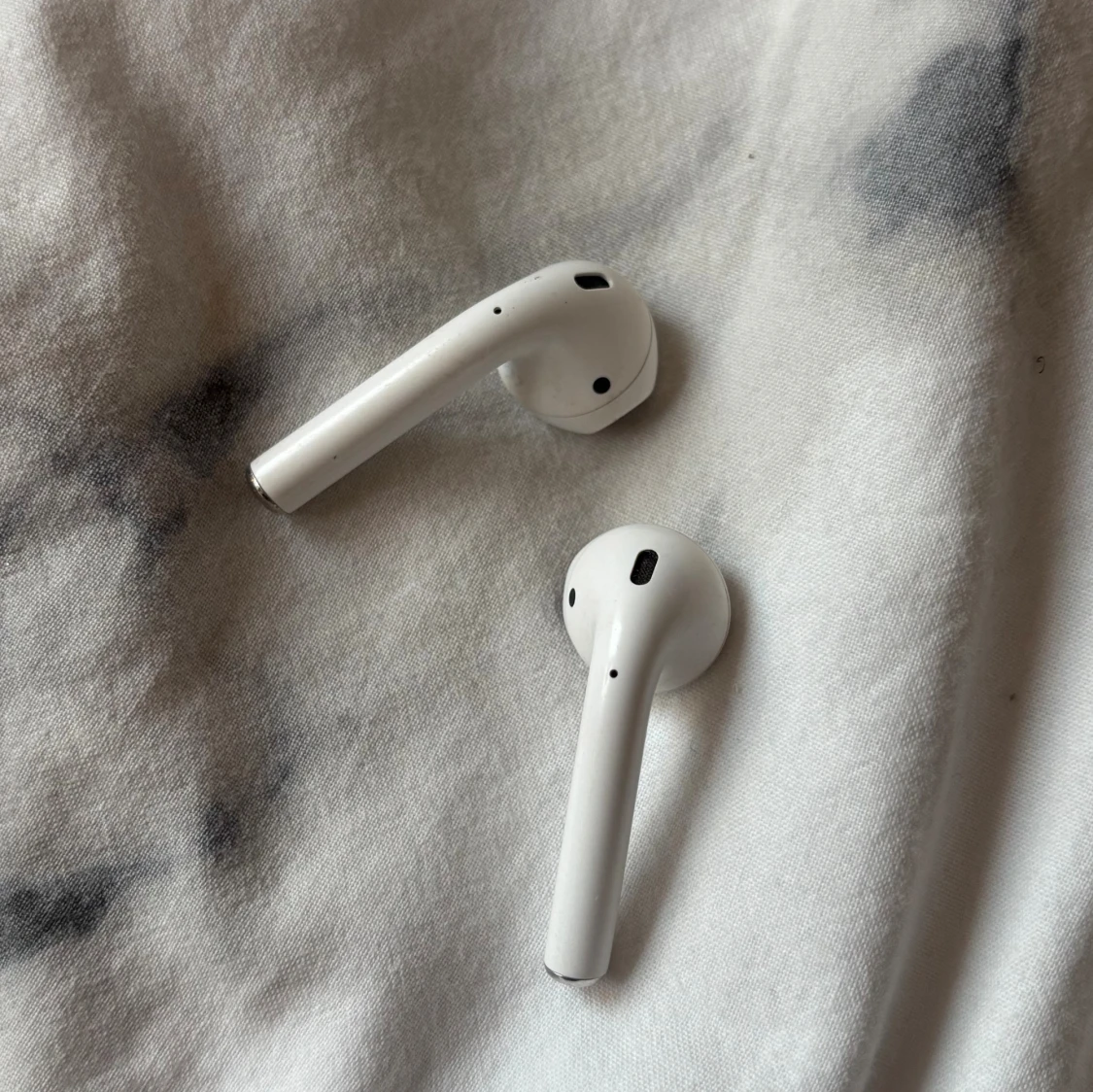 AirPods 2