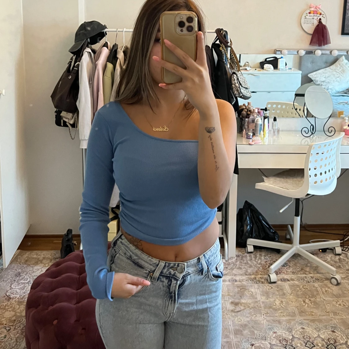 Blå ribbad oneshoulder topp - 1