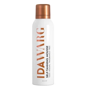 Ida Warg Self-Tanning Mousse - Brun utan sol-mousse från Ida Warg. Moussen är vegansk. Enkel att applicera och ger ett jämnt resultat. Andvändvänd fåtal gånger för jag andvönder inte bus längre! Men var min favorit innan så detta är den andra flaskan jag köpt! Nypris 150.