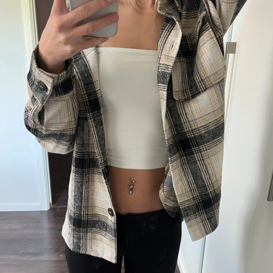 Rutig jacka i beige och svart - 2