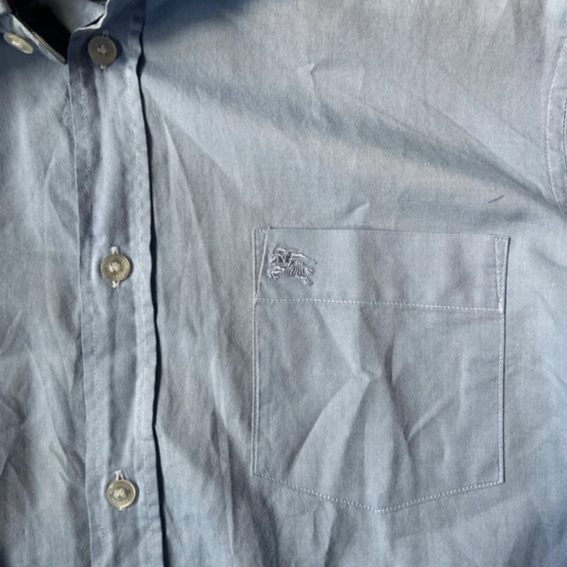 Blå skjorta från Burberry - 2