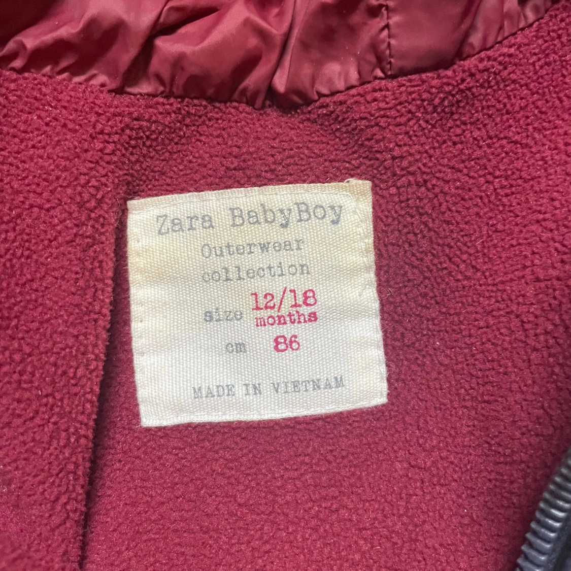 Mörkblå pufferjacka från Zara BabyBoy - 2