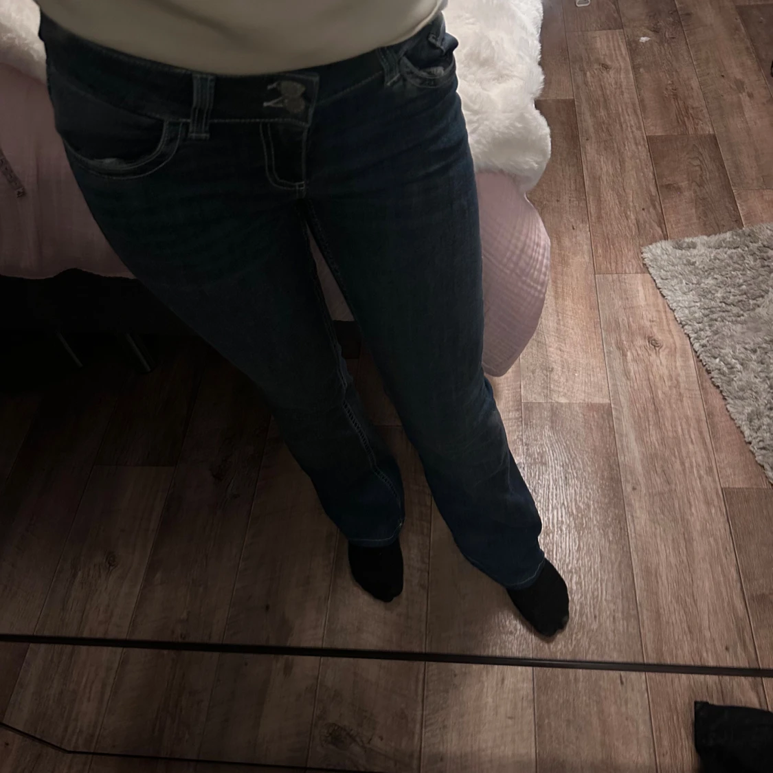 Blå bootcut jeans från Nelly - 4