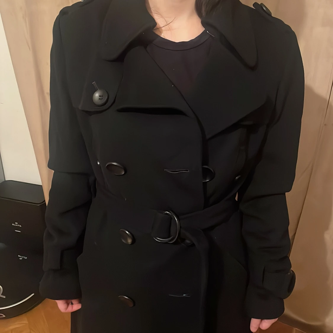 Svart Ullblend trenchcoat med bälte och knappar - 2