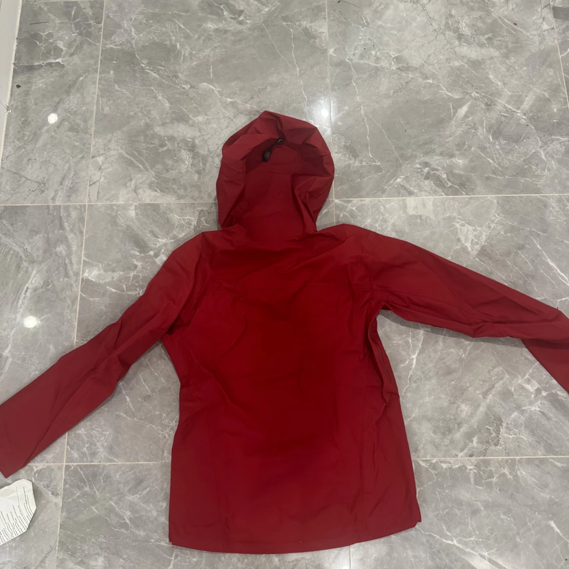 Röd Arc'teryx Gore-Tex vindjacka - 3