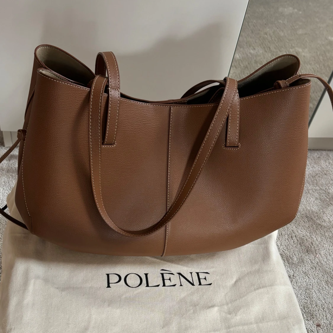 Brun axelväska från Polène i skinn - 3