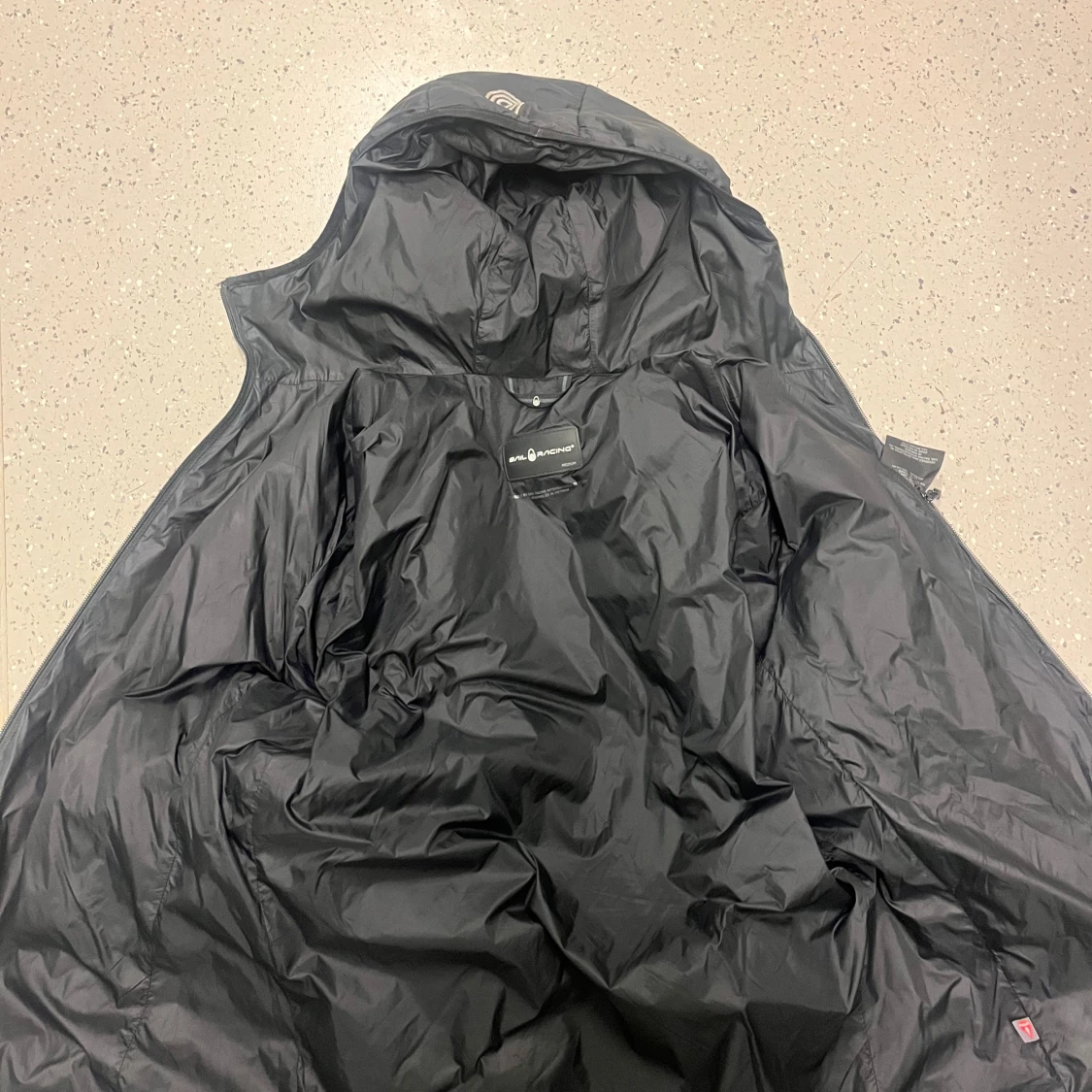 Svart pufferjacka Sail Racing M - 2