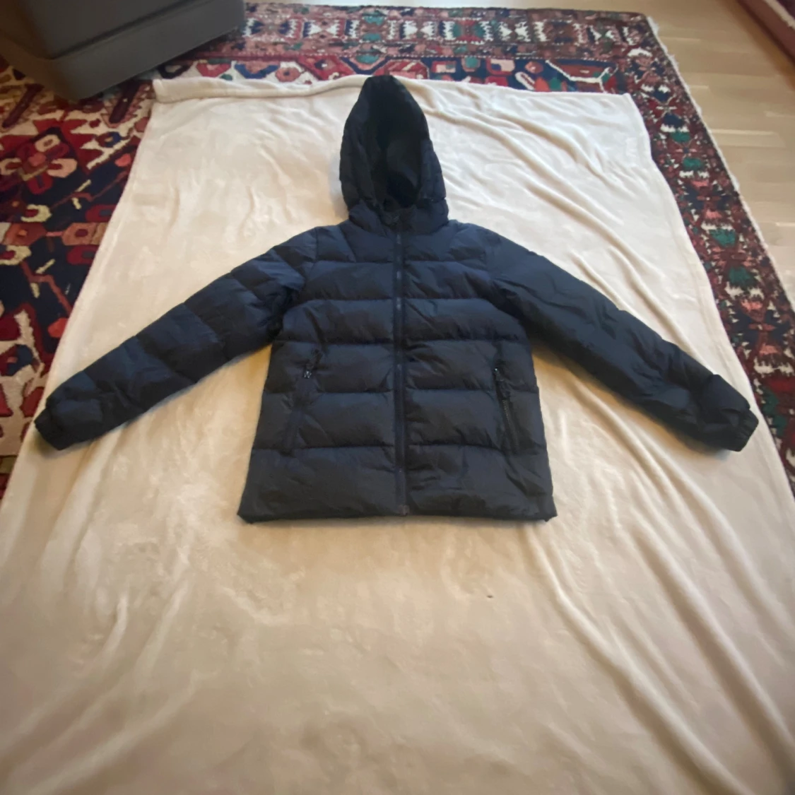 Mörkblå pufferjacka från Neomondo - 2