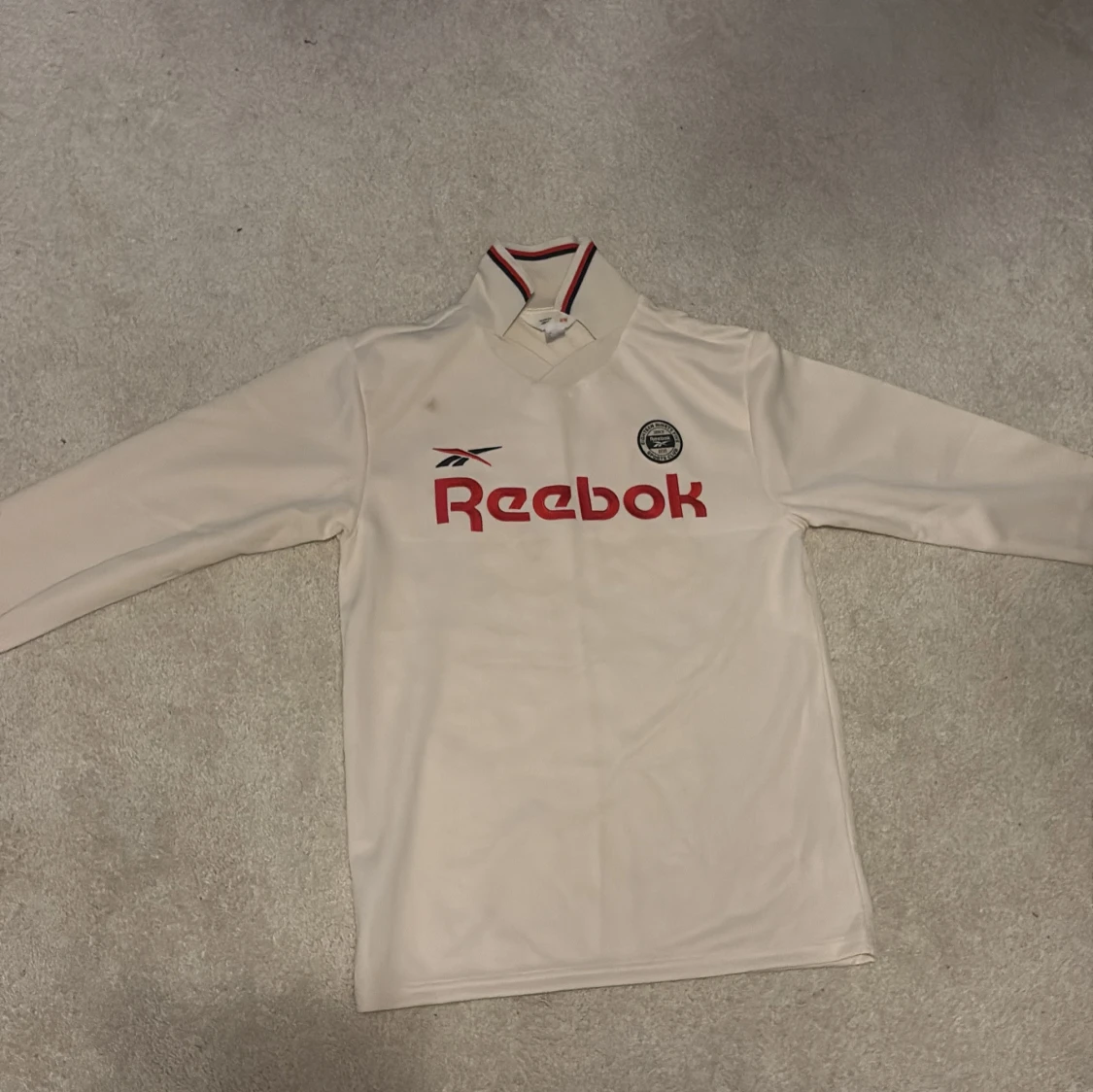 Vit långärmad fotbollströja Reebok