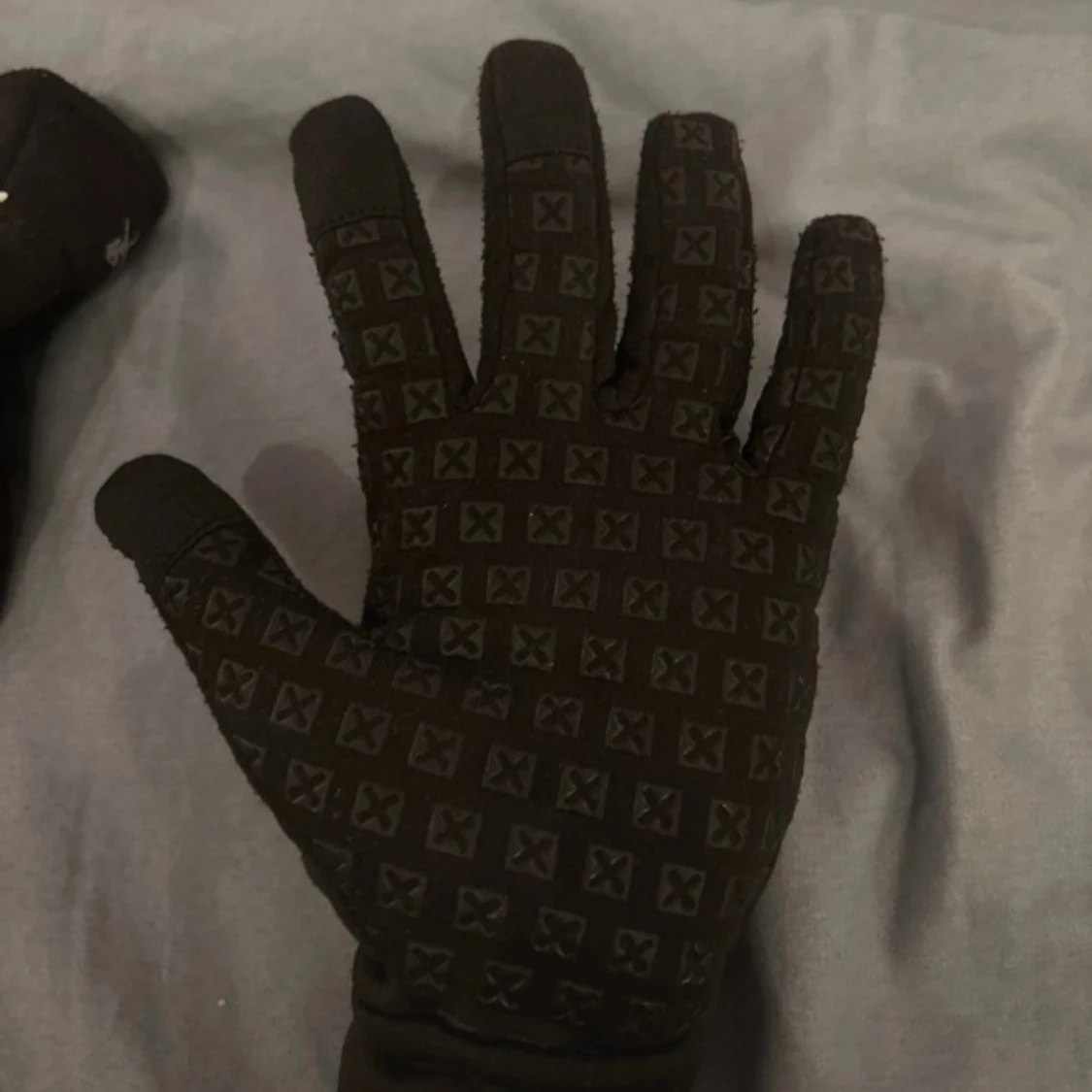 2 par svarta ridhandskar - 1