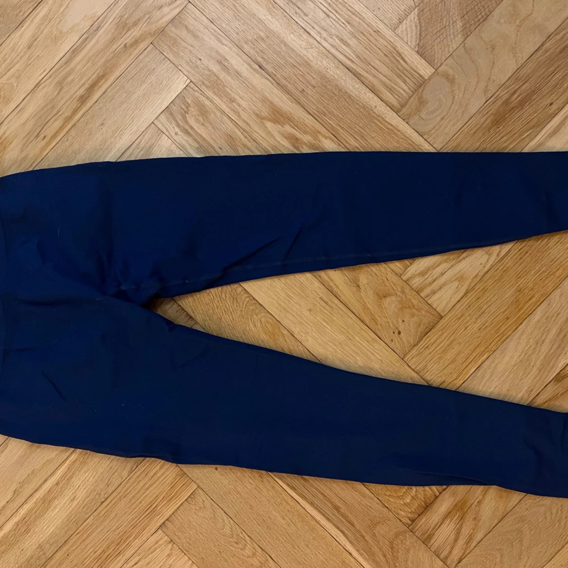 Mörkblå tights från Peach - 1