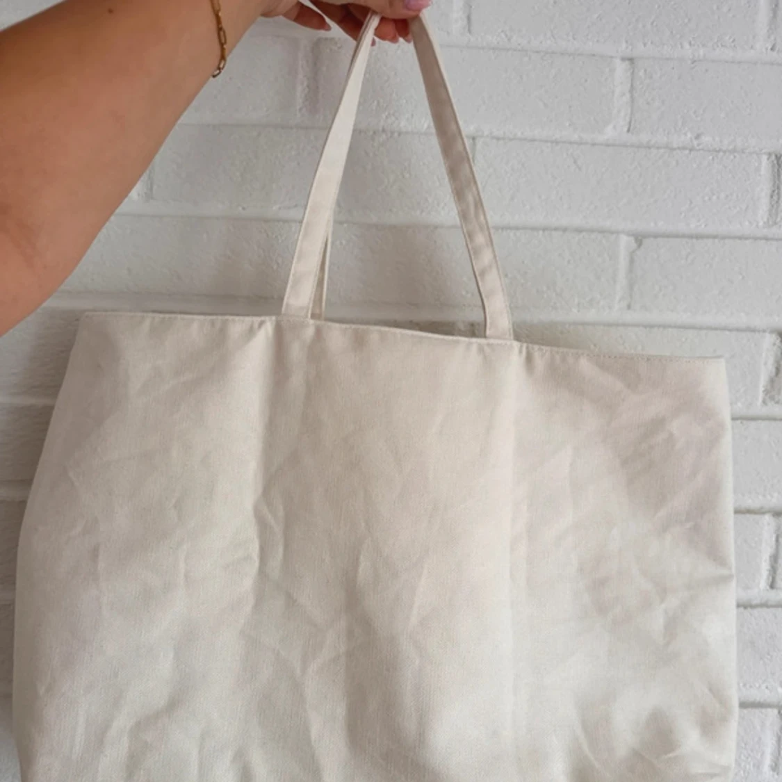 Gul shoppingväska med tropiskt mönster - 3