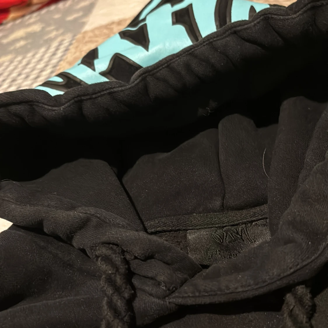 Syna world hoodie  - 1