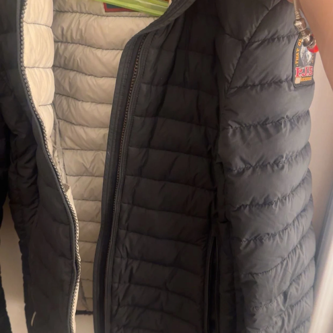 Svart dunjacka från Parajumpers - 1