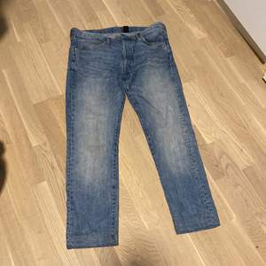 Straight cut jeans
