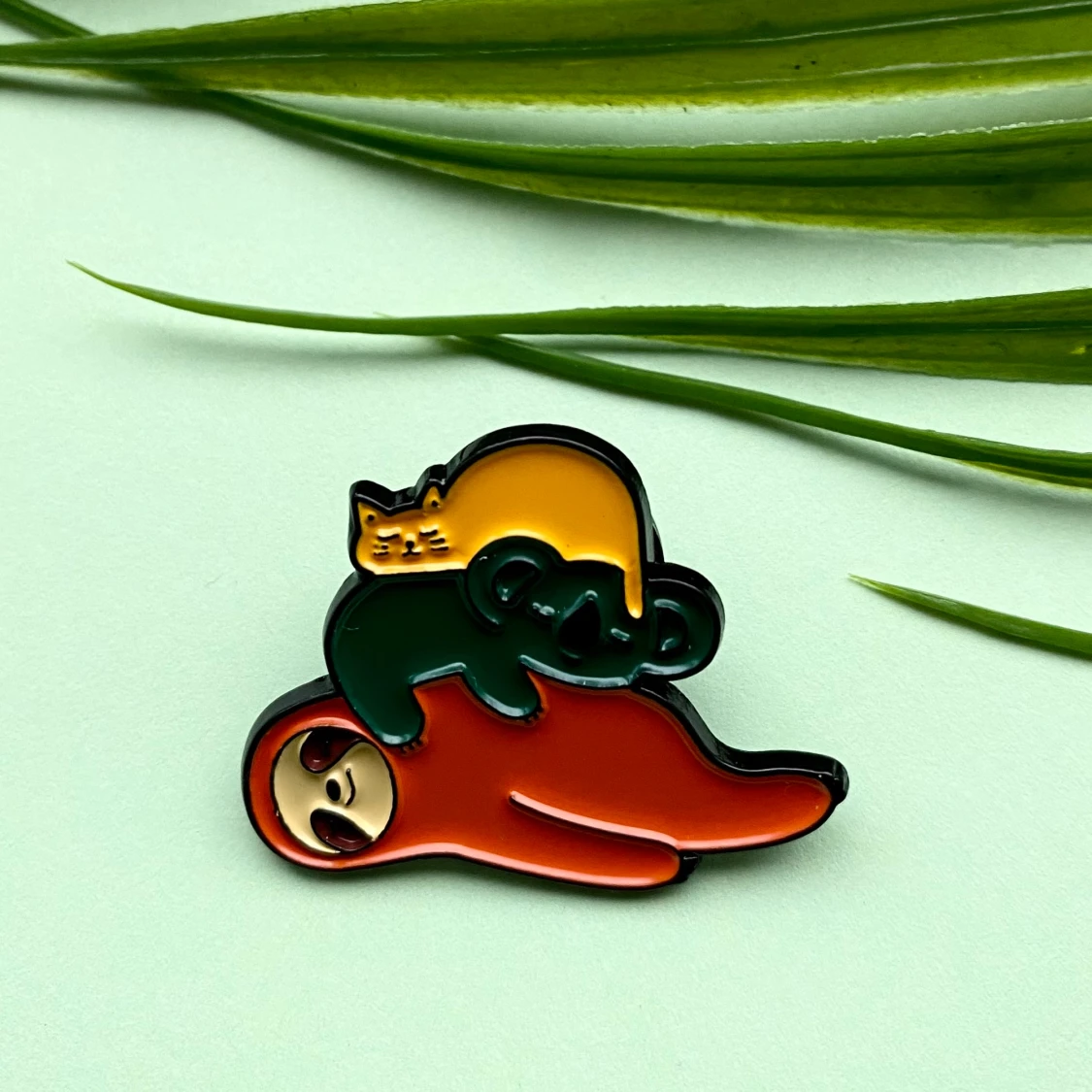 ”Live slow” pin 💚