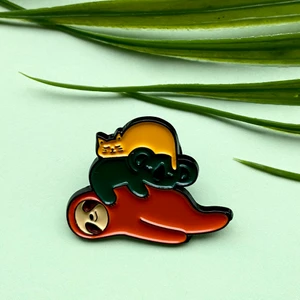 ”Live slow” pin 💚 - Fri frakt 💚