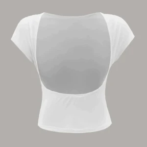 Topp - Säljer denna topp som ej används, buds privat!