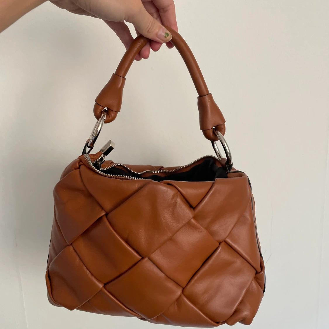 Handväska i flätat - 90