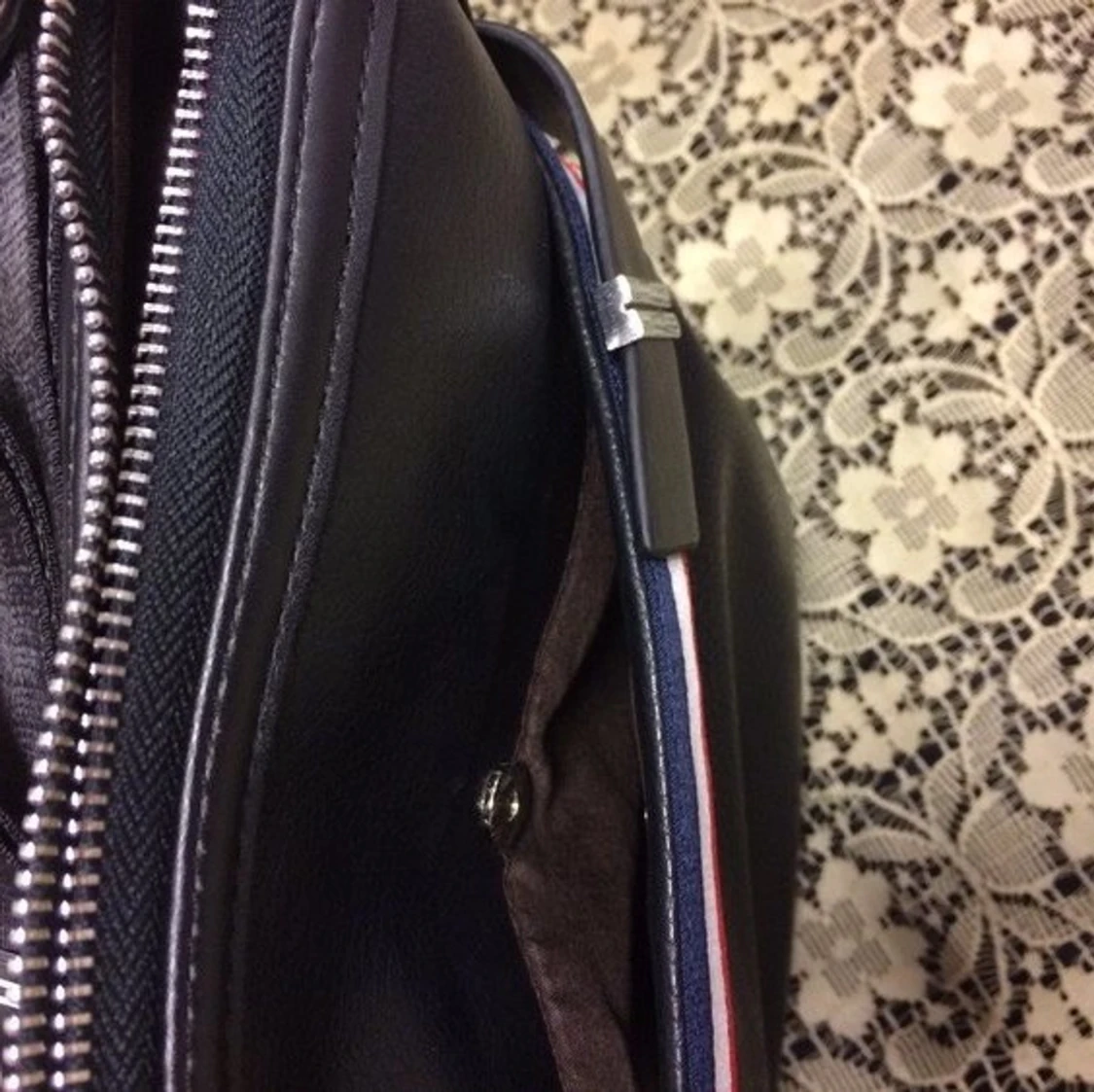 Snygg Axelremsväska  - 91