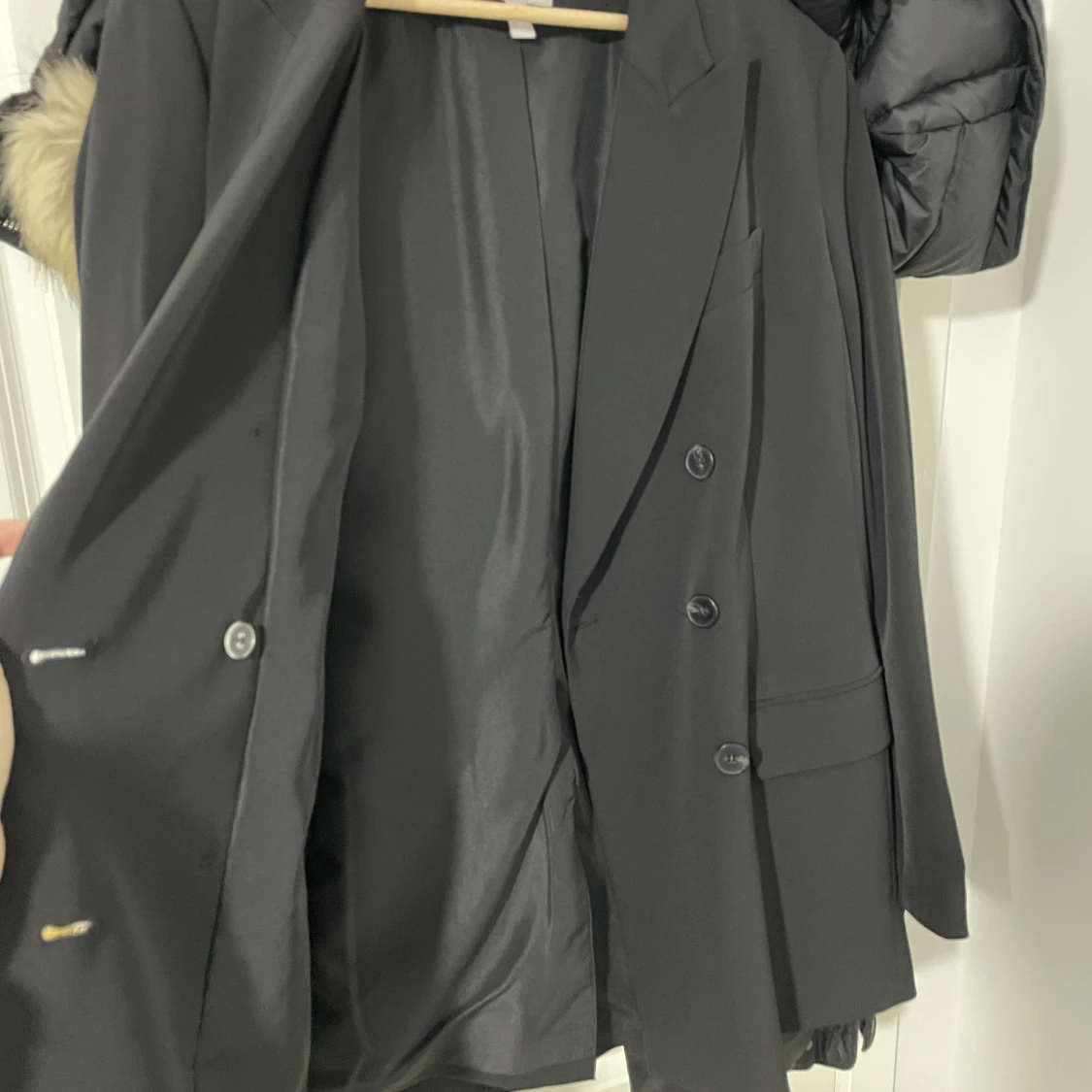 Svart large kavaj  - 91