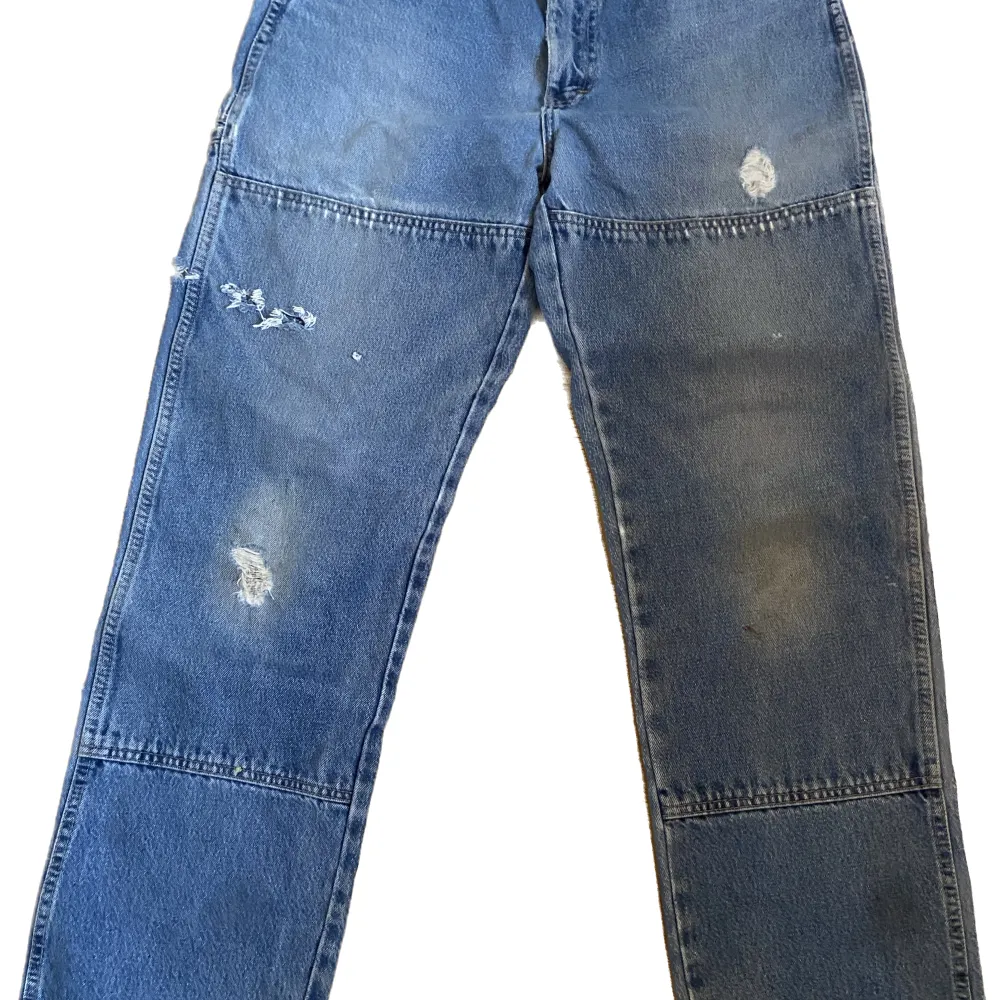 Dickies Vintage Jeans , köpt på vintageaffären Broadways&Sons. Använt 3 gånger , bra skick.. Jeans & Byxor.