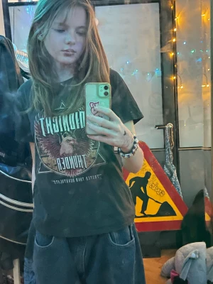 T-shirt  - Nån T-shirt som jag inte använder längre, kontakta vid frågor elr fler bilder!!