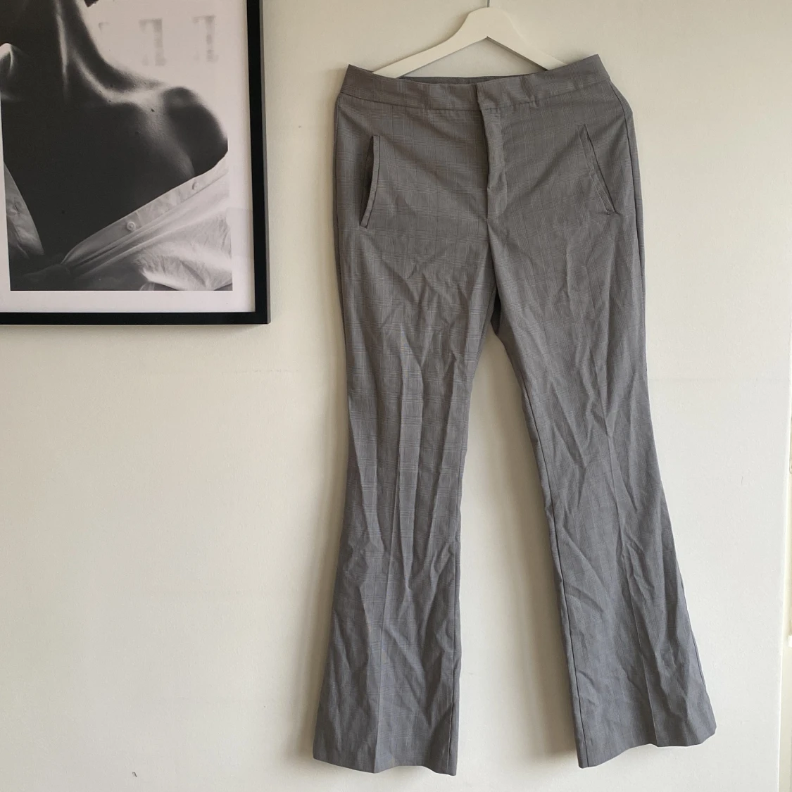 Lågmidjade kostbyxor