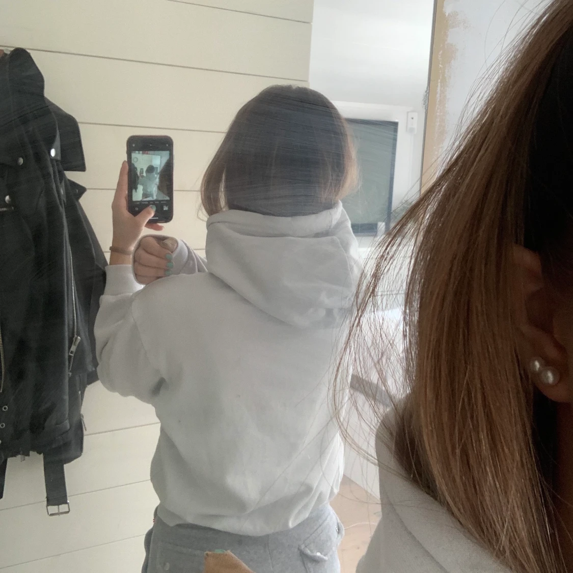 Vit basic hoodie🙌🏻 - 90