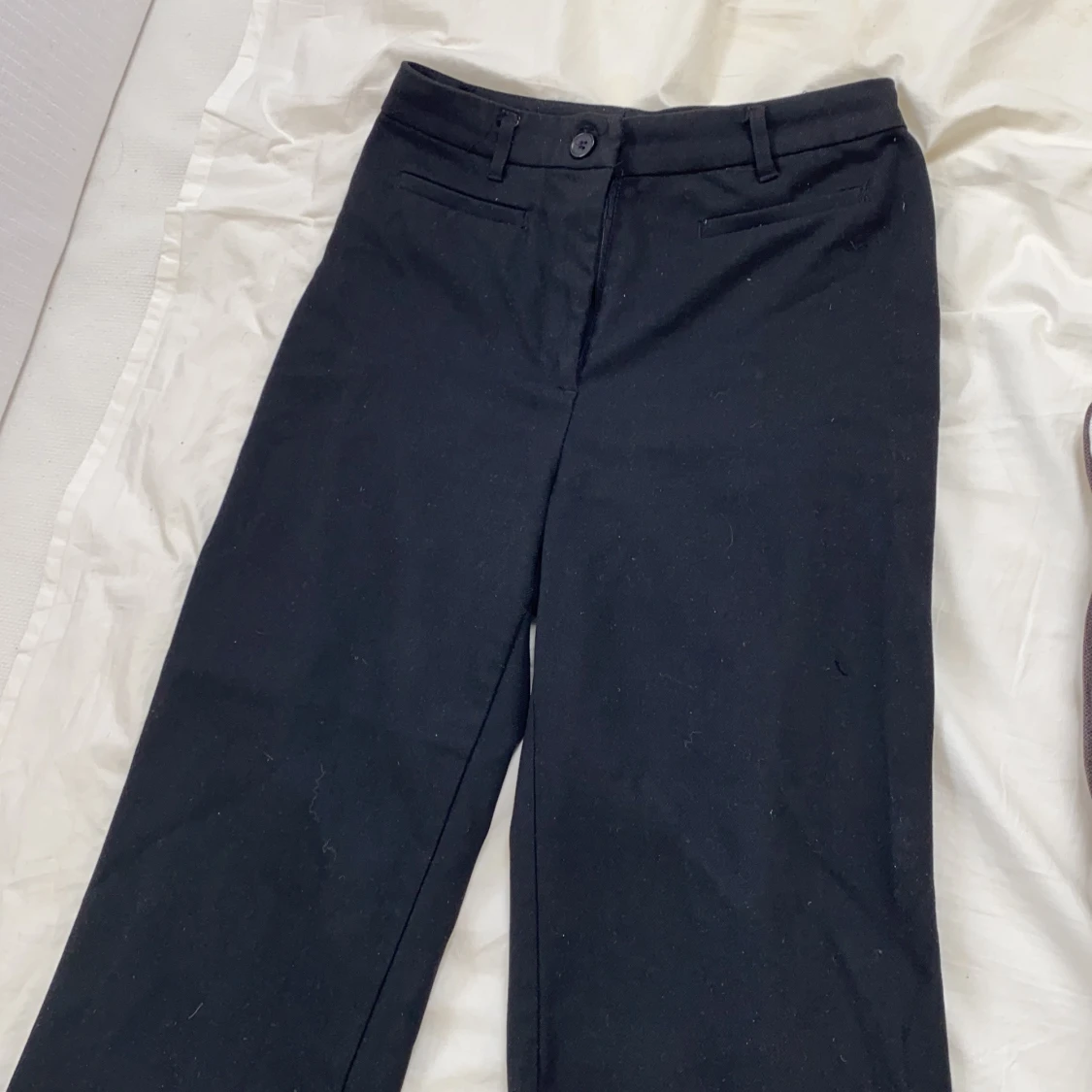 Svarta kostymbyxor  - 91