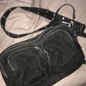 Väska - En skit snygg trend väska 