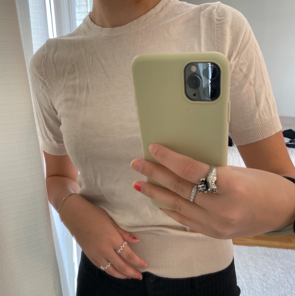 Finstickad tshirt beige stl S