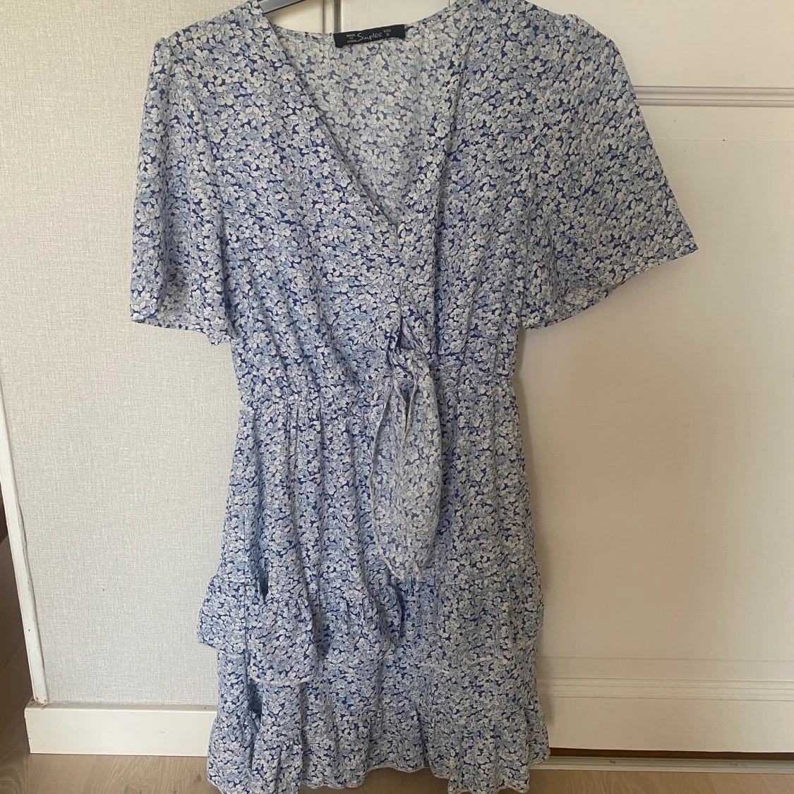 Jättefin sommarklänning💙 - 90