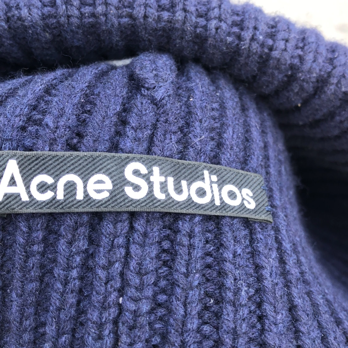 Marin blå Acne mössa  - 91