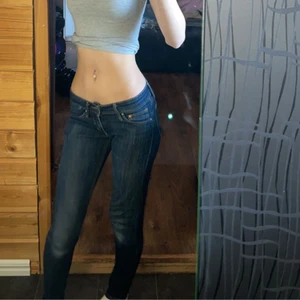Lågmidjade  - Säljer dessa väldigt lågmidjade byxor då jag inte använder dem💕 frakt tillkommer 