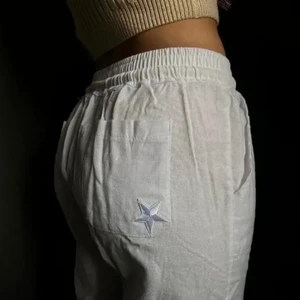 Linnebyxor - Säljer ett par Byanastasia linnebyxor som inte går att få tag i längre. 💖