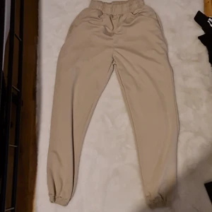 Shein mjukis byxor - De är nya. Köparen står för frakt.