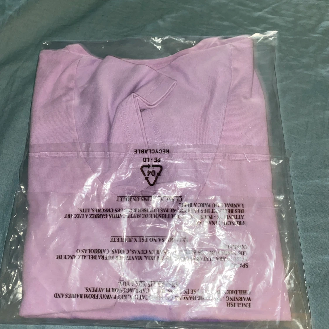 UNIF space yin yang baby tee 😍 - 90