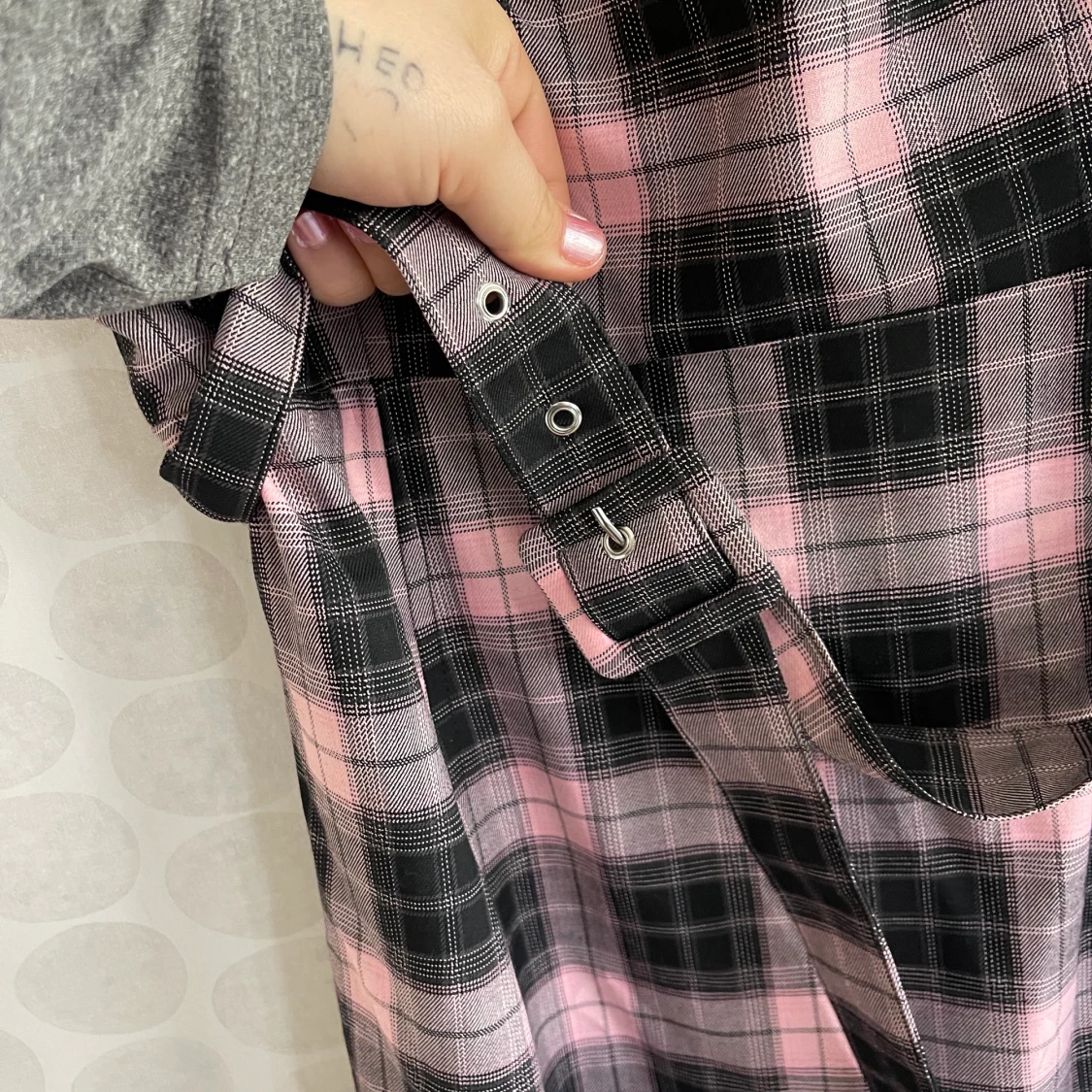 Rutig klänning storlek 44 - 91