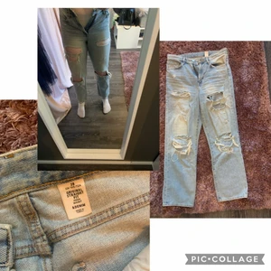 Ljusa heans med hål - Är inte helt 100 på vart dessa är köpta tyvärr... dom är i gott skick trots de varit använda en del, växt ur dom under senaste året. Storlek 28, sitter som en S/M på mig. 