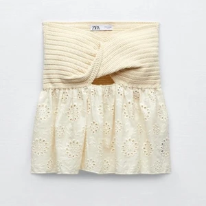 Zara, stickad topp - Säljer denna beigea topp från Zara i strl S för den kommer tyvärr aldrig till användning🤍 helt nytt skick, köparen står för frakt. Ordinarie pris: 259kr