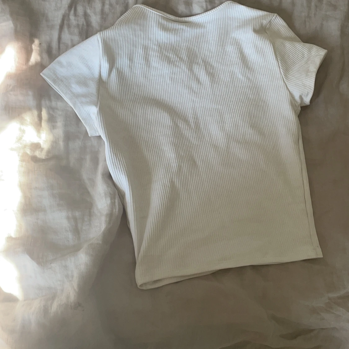 Vit ribbad tröja - 91