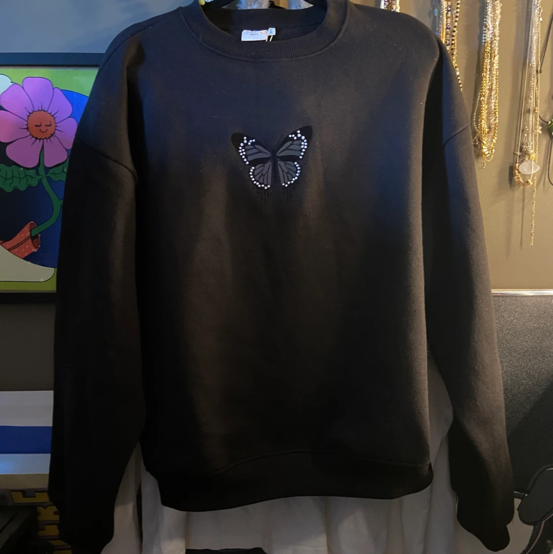 Sweatshirt med fjäril L - 90