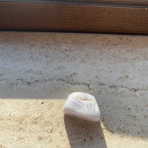 Kristall, ametist - En ganska ljus ametist! Såklart äkta! Frakt diskuteras vid köp!❤️❤️✨