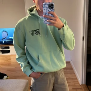 Hoodie från H&M Strl XL - Hoodie från H&M Strl XL