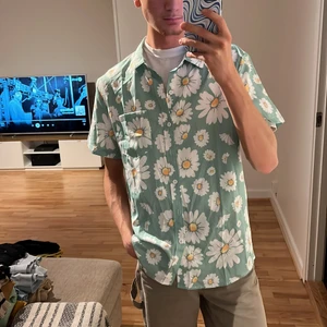 Skjorta från Shein Strl M - Skjorta från Shein Strl M