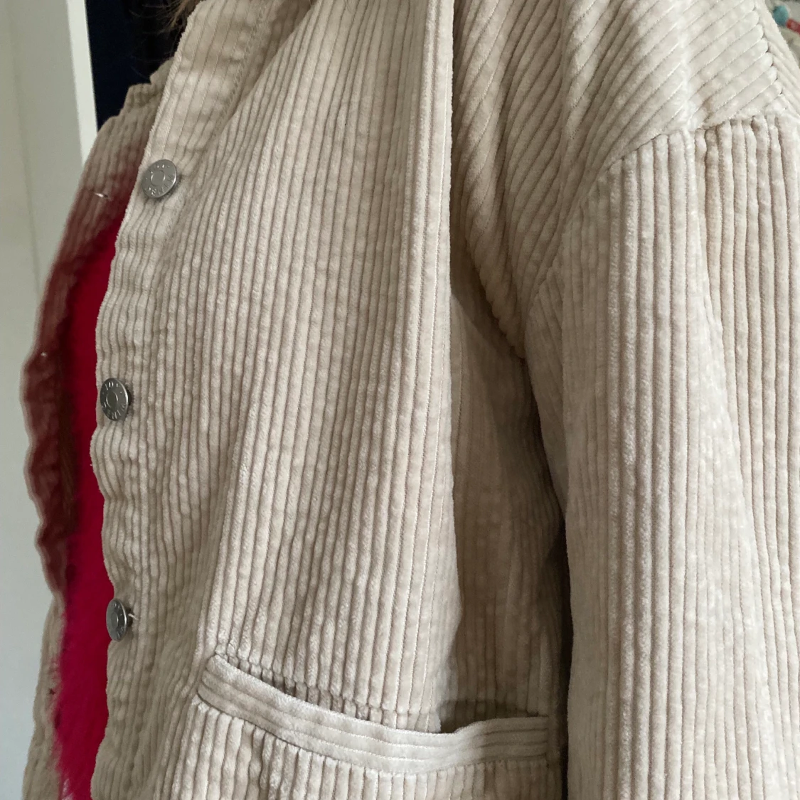 Beige manchester jacka med fickor - 90