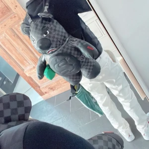 Sprayground väska  - Unik nalle väska, enda i Sverige finns 1200 st tillverkade  