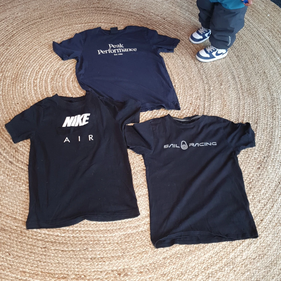 Åkta Nike, sail racing och peak t.shirts - 90